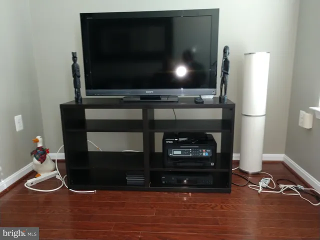 $2,400 | 5627 Lanier Avenue, Suitland, MD 20746