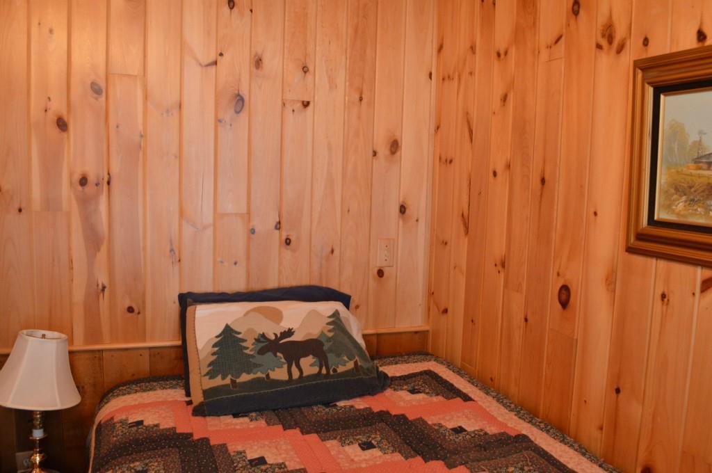 877 Transalpine Road Lincoln, ME 04457 - Photo 15 of 32 Bedroom
