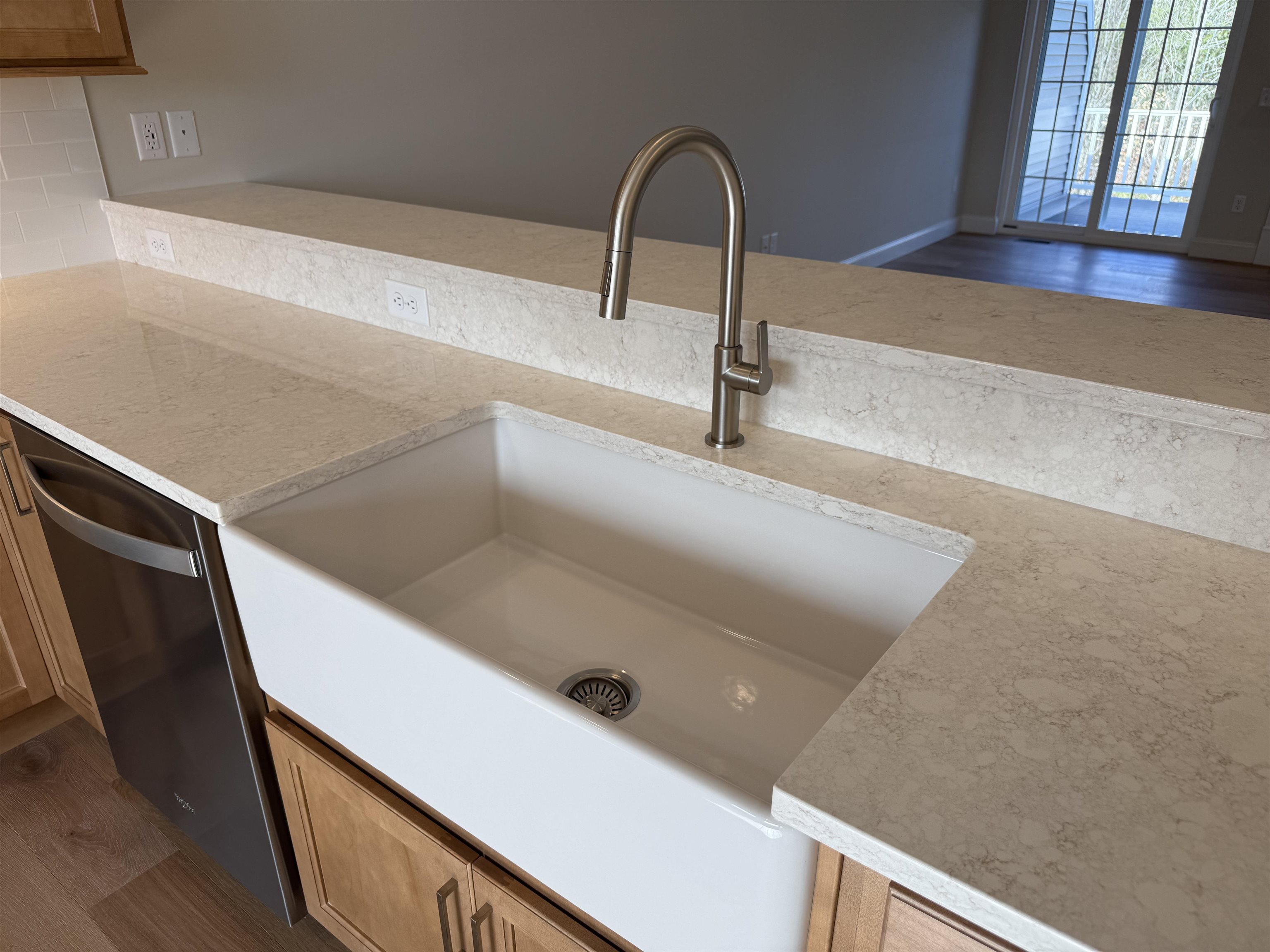 1 B Connor Court, Unit 1B Epping, NH 03042 - Photo 5 of 25