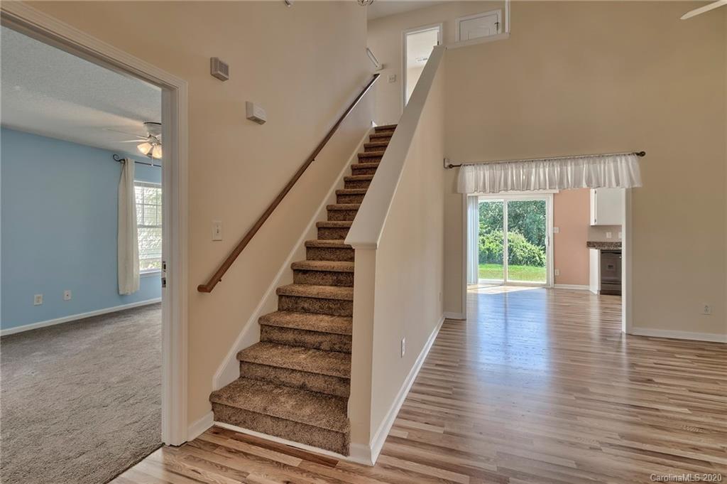 909 Matthews School Road Matthews, NC 28105 - Photo 4 of 32 Gallery Image 4