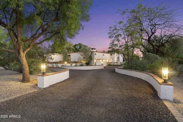 $5,000,000 | 8119 East Foothills Drive, Scottsdale, AZ 85255