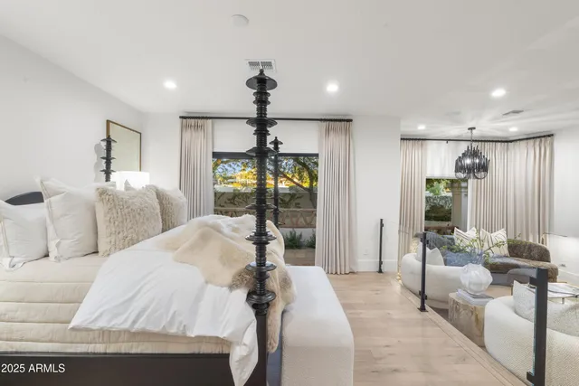 $5,000,000 | 8119 East Foothills Drive, Scottsdale, AZ 85255