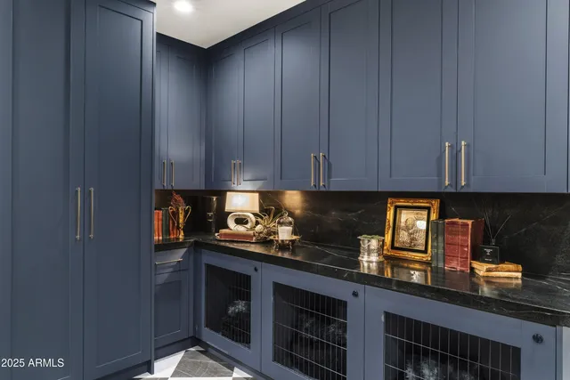 $5,000,000 | 8119 East Foothills Drive, Scottsdale, AZ 85255