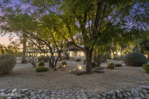 $5,000,000 | 8119 East Foothills Drive, Scottsdale, AZ 85255