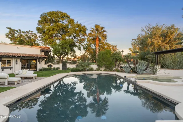 $5,000,000 | 8119 East Foothills Drive, Scottsdale, AZ 85255