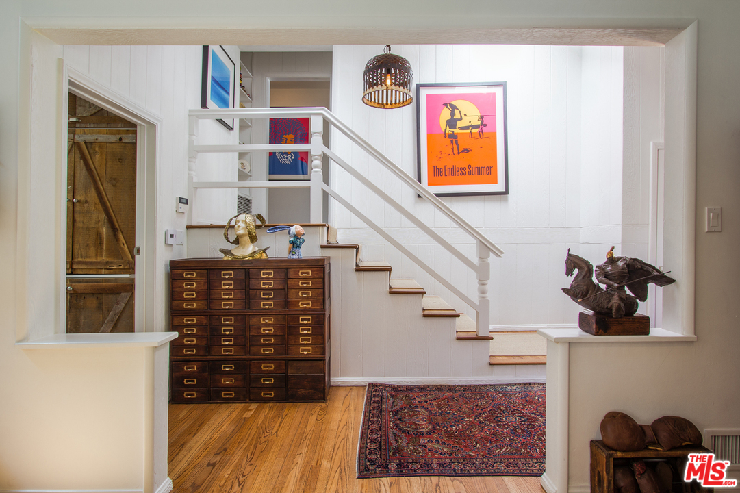 1538 Roscomare Road Los Angeles, CA 90077 - Photo 6 of 26 a view of entryway and workspace