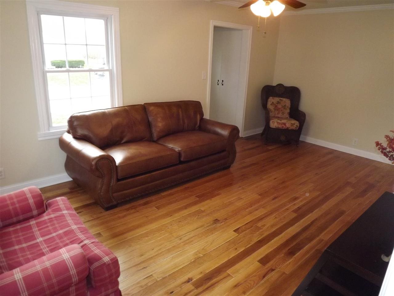 1626 Kingston Road Kokomo, IN 46901 - Photo 3 of 14 Gallery Image 3