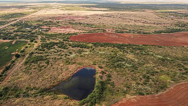 a view of an ocean view