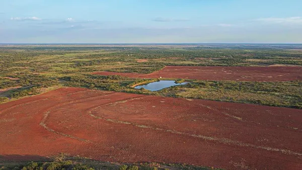$1,130,250 | 25 State Highway 25, Electra, TX 76360