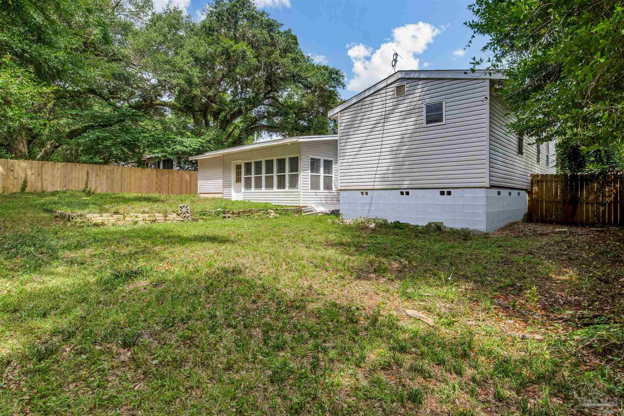451 Springdale Circle Pensacola, FL 32503 - Photo 38 of 42