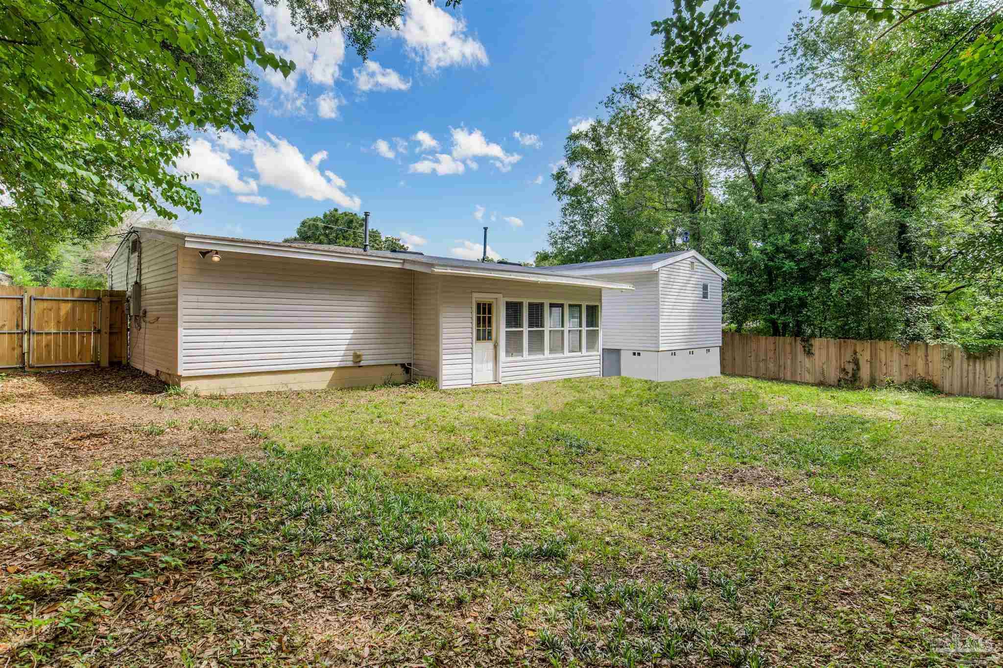 451 Springdale Circle Pensacola, FL 32503 - Photo 39 of 42