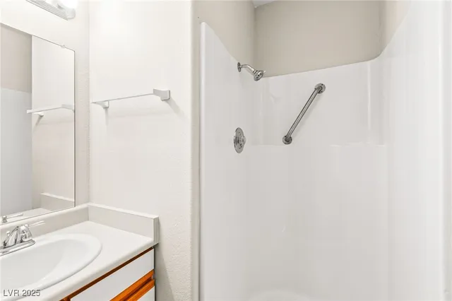 $560,000 | 630 Arthur Avenue, Henderson, NV 89015