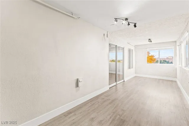 $560,000 | 630 Arthur Avenue, Henderson, NV 89015