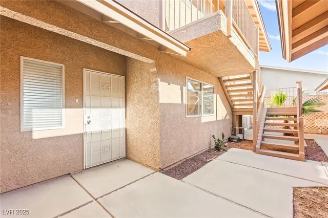 $560,000 | 630 Arthur Avenue, Henderson, NV 89015