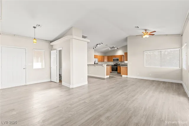 $560,000 | 630 Arthur Avenue, Henderson, NV 89015