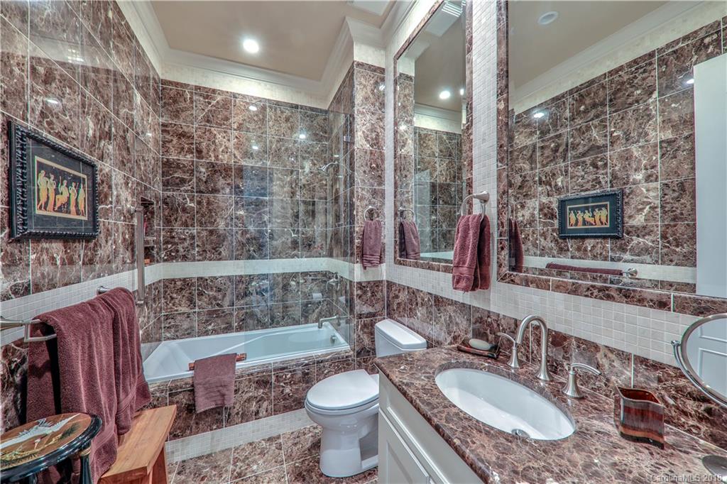 2823 Providence Road, Unit 241 Charlotte, NC 28211 - Photo 28 of 30 Gallery Image 28