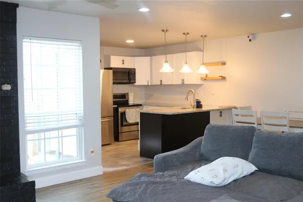 $1,800 | 2943 Antares Circle, Garland, TX 75044