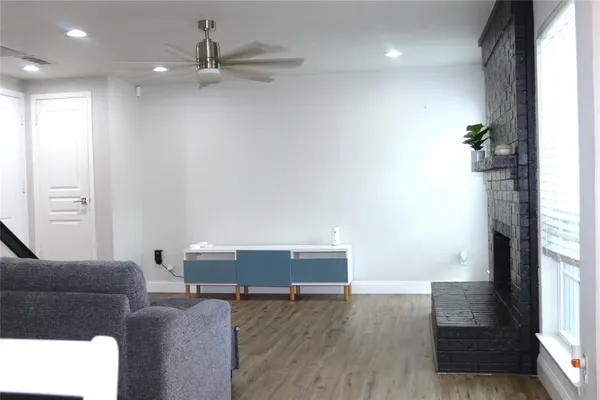 $1,800 | 2943 Antares Circle, Garland, TX 75044