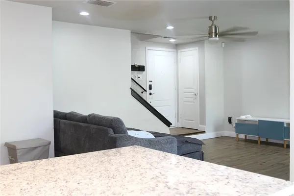 $1,800 | 2943 Antares Circle, Garland, TX 75044