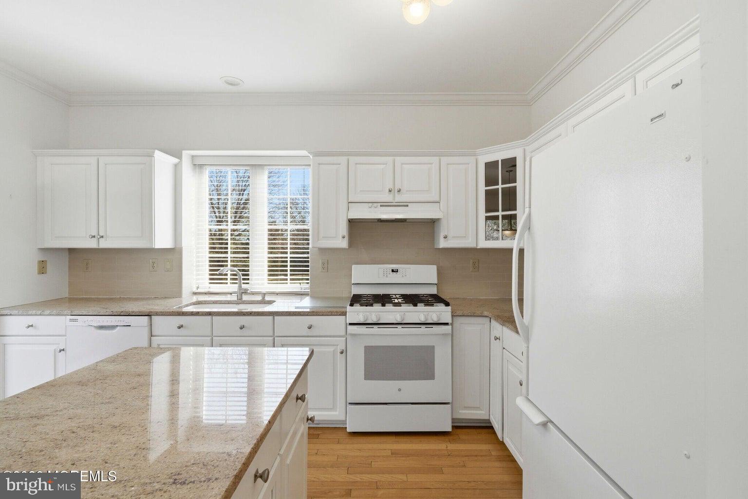 11 Ripple Terrace Barnegat, NJ 08005 - Photo 18 of 64