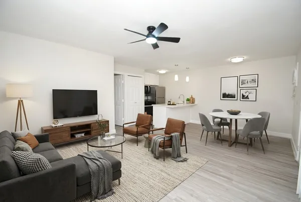 $1,475 | 2515 Yoakum Boulevard, Unit 9, Houston, TX 77006