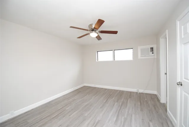 $1,475 | 2515 Yoakum Boulevard, Unit 9, Houston, TX 77006