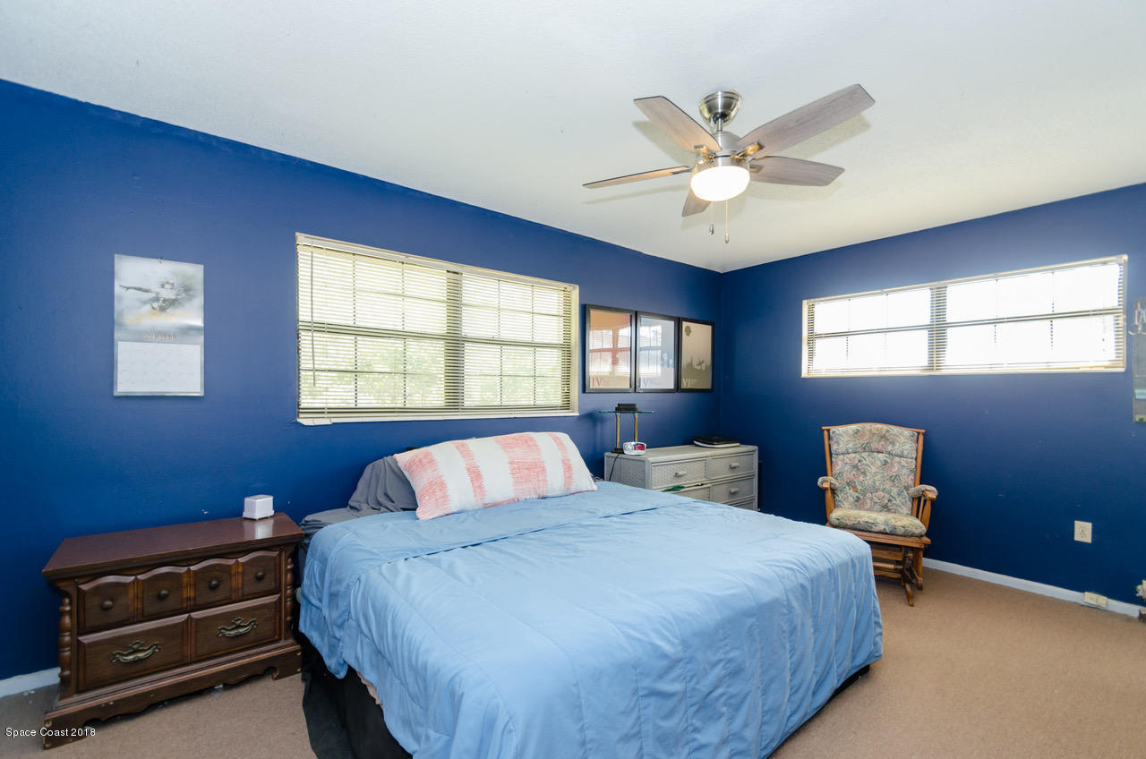 933 Kings Post Road Rockledge, FL 32955 - Photo 12 of 15 933 Kings Post ~ Master bedroom