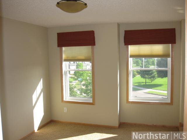 12 Friendskeep Green Hudson, WI 54016 - Photo 9 of 13 Gallery Image 9