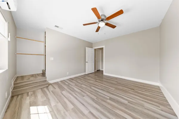 $1,240,000 | 2102 Overhill Road, Concord, CA 94520