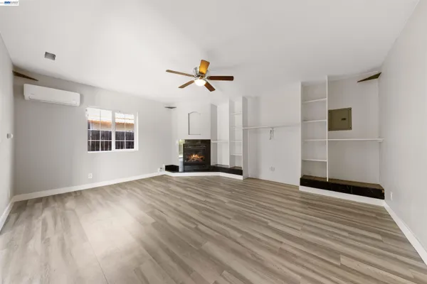 $1,240,000 | 2102 Overhill Road, Concord, CA 94520