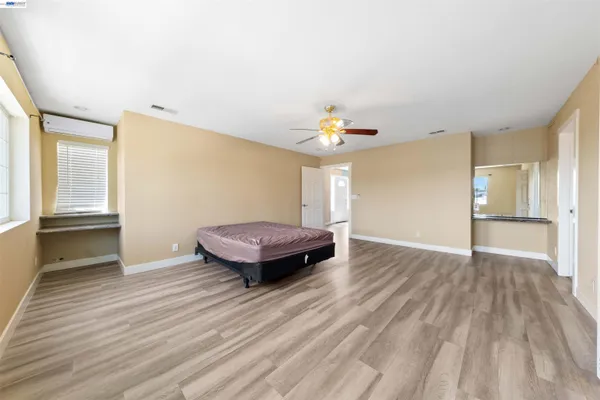 $1,240,000 | 2102 Overhill Road, Concord, CA 94520