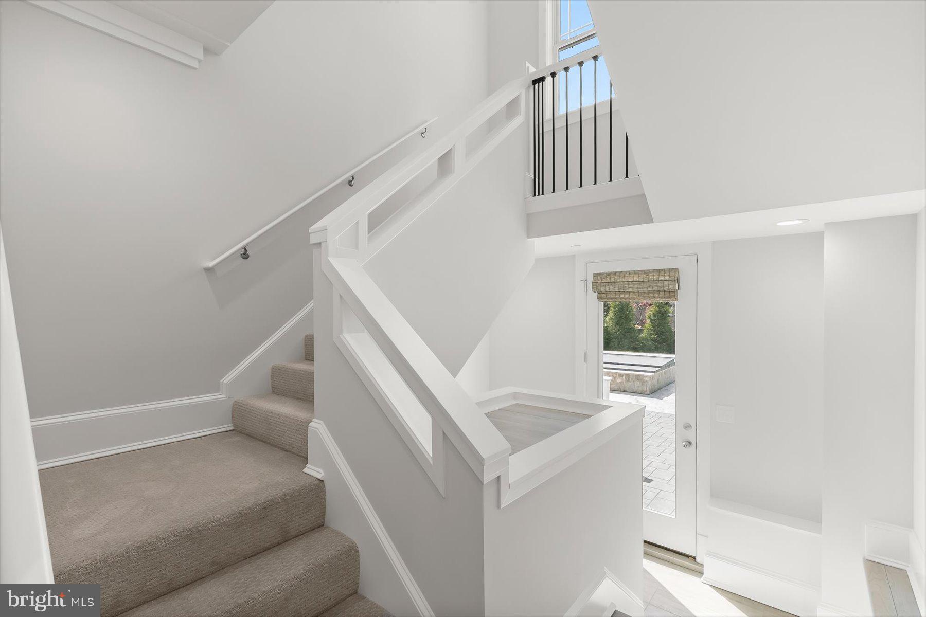 11000 Luxmanor Road North Bethesda, MD 20852 - Photo 37 of 106