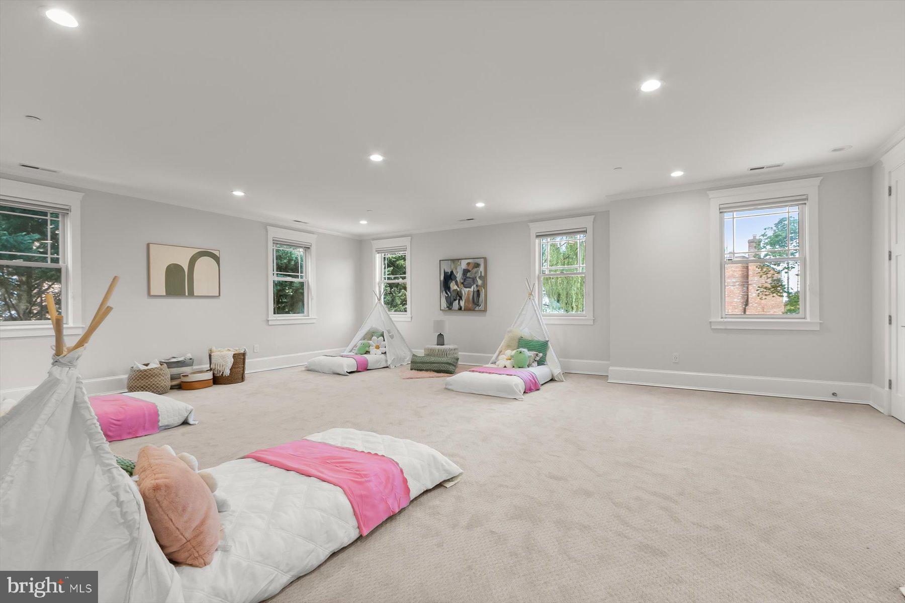 11000 Luxmanor Road North Bethesda, MD 20852 - Photo 61 of 106