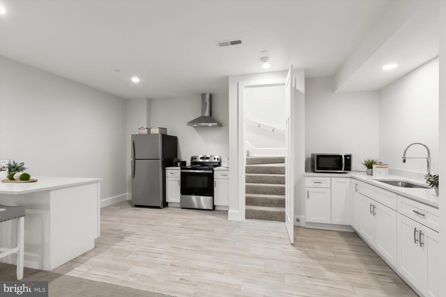 11000 Luxmanor Road North Bethesda, MD 20852 - Photo 70 of 106
