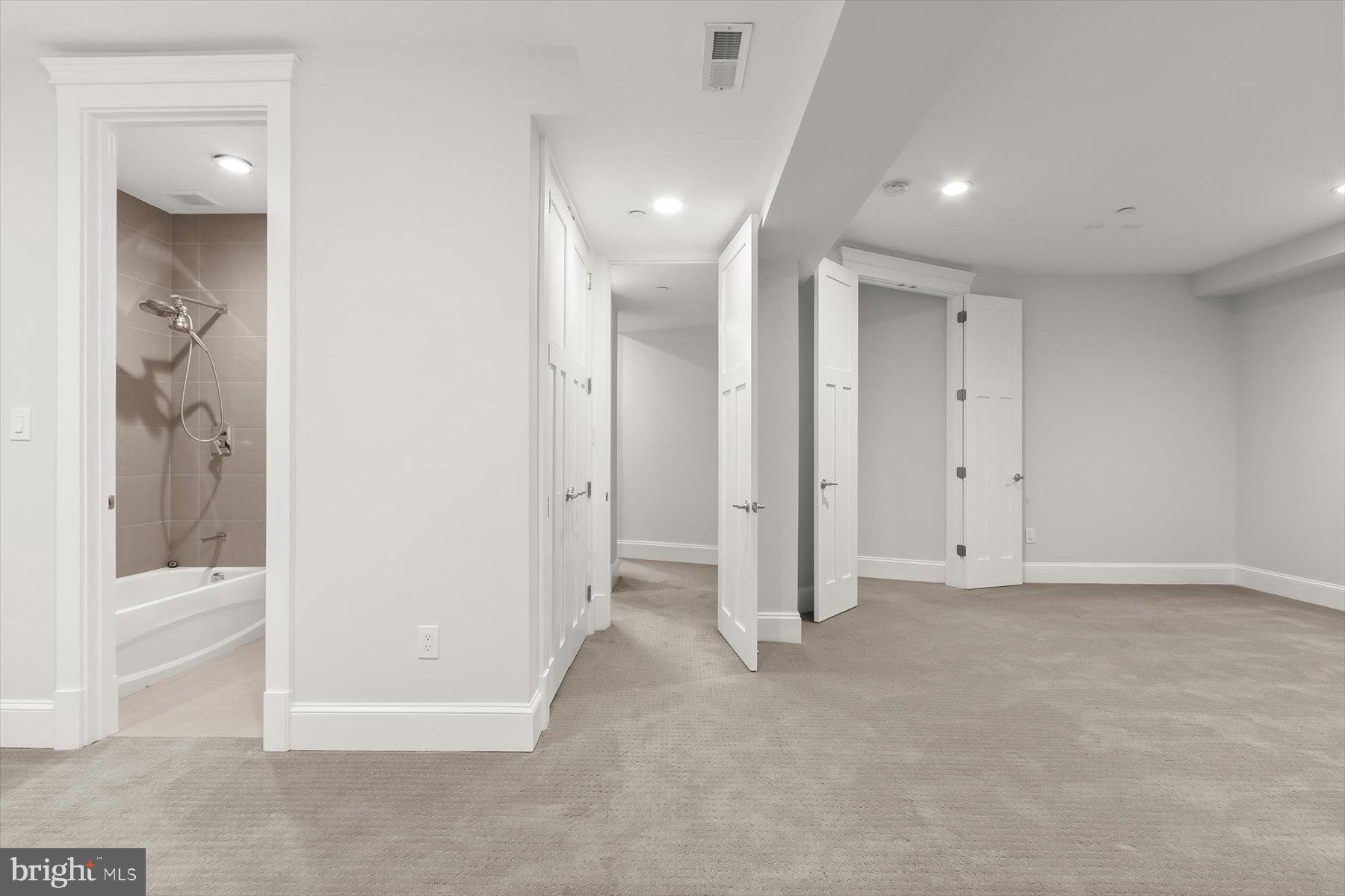11000 Luxmanor Road North Bethesda, MD 20852 - Photo 76 of 106