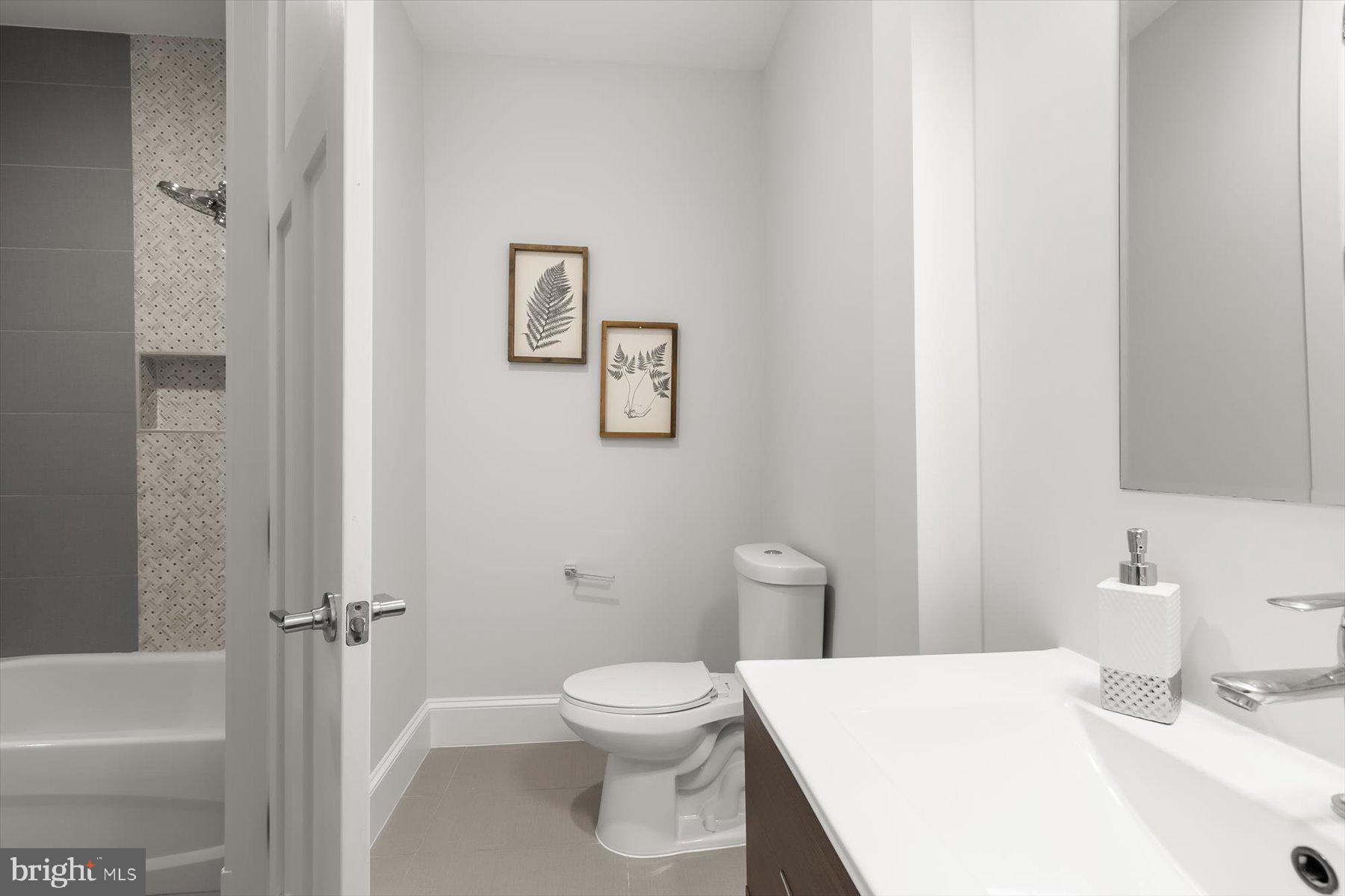 11000 Luxmanor Road North Bethesda, MD 20852 - Photo 78 of 106