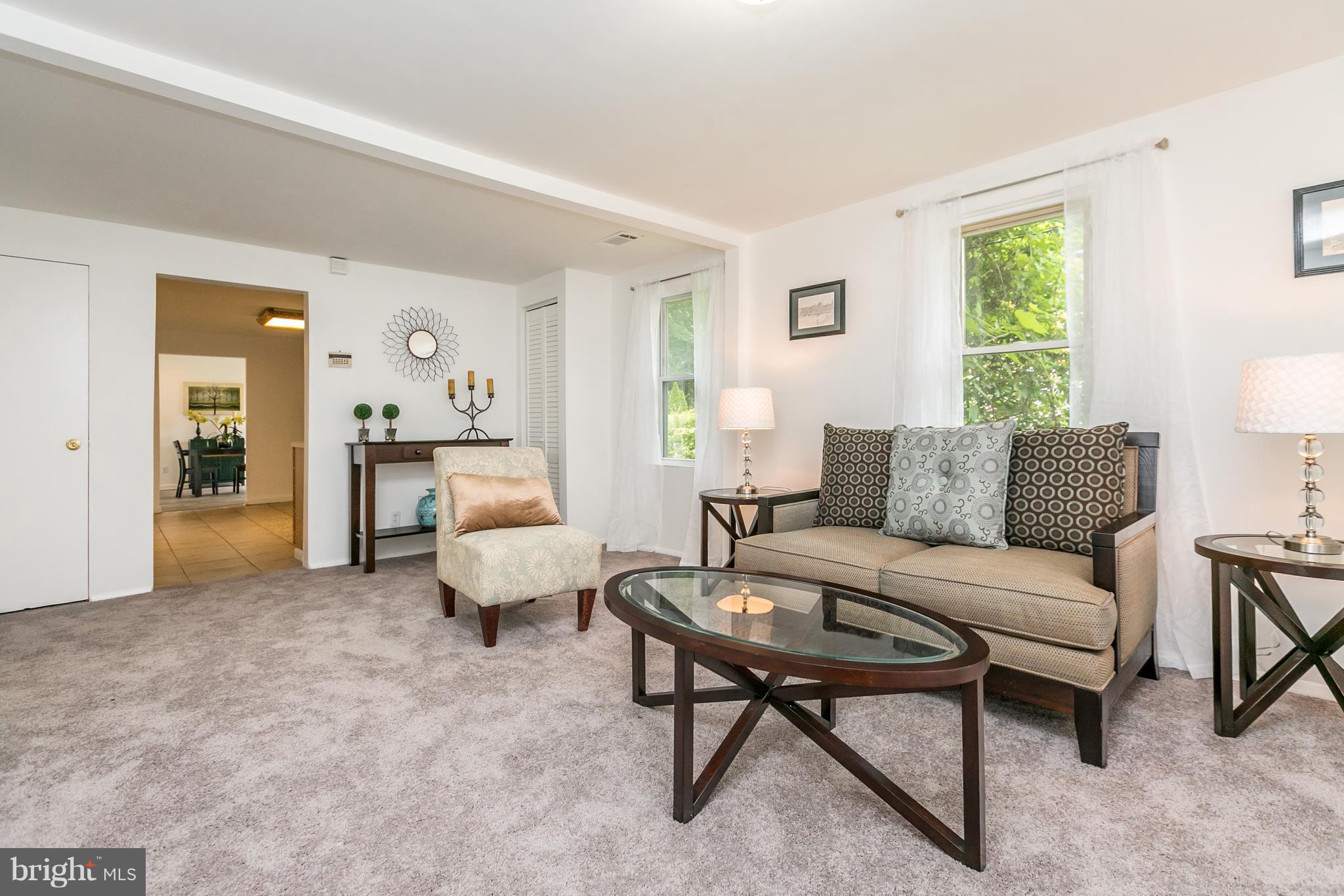 8315 Oakleigh Road Baltimore, MD 21234 - Photo 1 of 28 Living Room