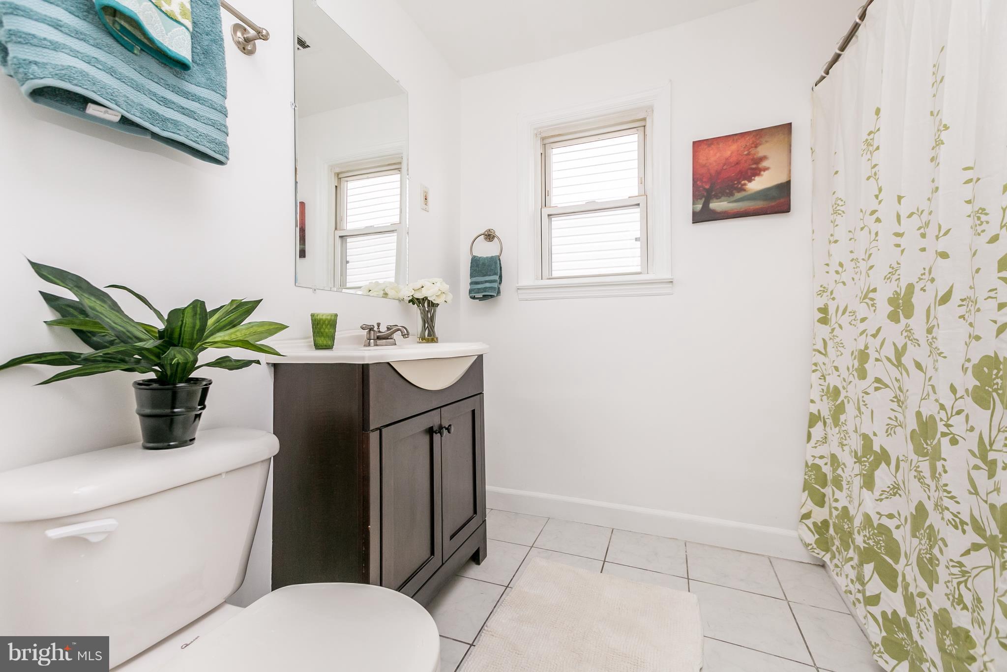 8315 Oakleigh Road Baltimore, MD 21234 - Photo 21 of 28 Full Bath 2