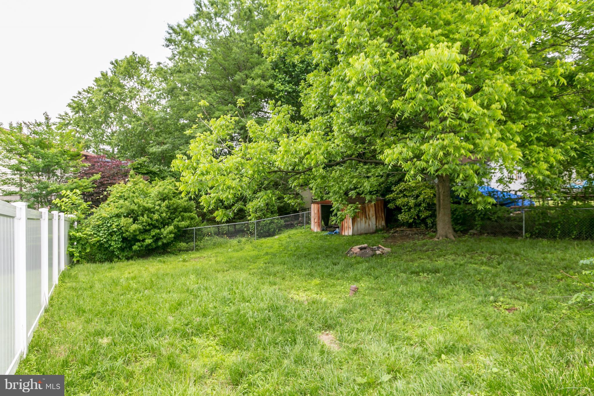 8315 Oakleigh Road Baltimore, MD 21234 - Photo 27 of 28 Exterior (Rear)