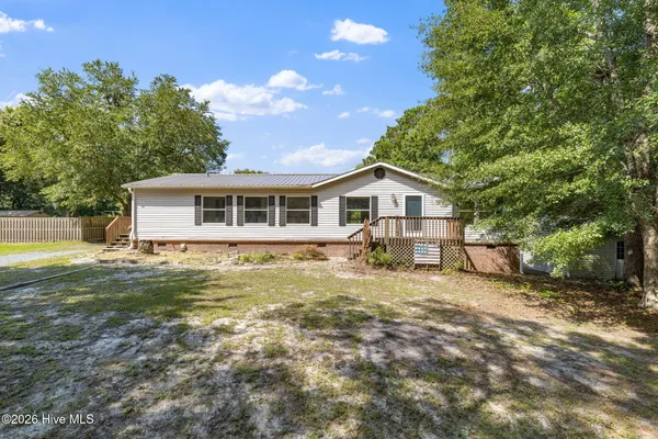 $275,000 | 63 Warwick Court, Hampstead, NC 28443