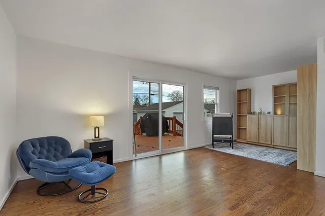 $384,900 | 1926 88th Street, Kenosha, WI 53143