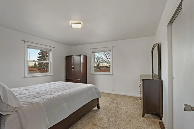 $384,900 | 1926 88th Street, Kenosha, WI 53143