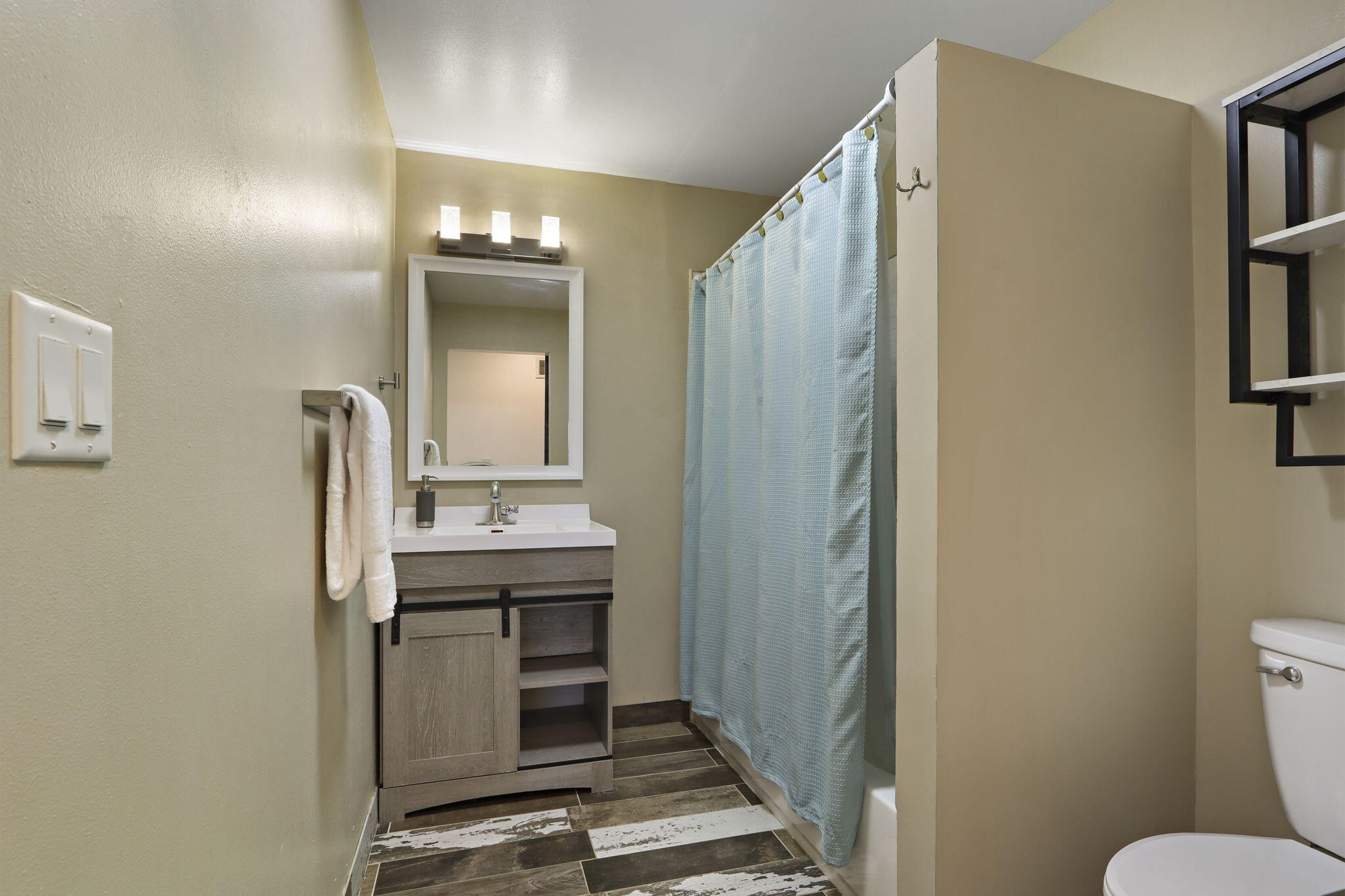 1926 88th Street Kenosha, WI 53143 - Photo 20 of 37 20-web-or-mls-1926 88th St, Kenosha, WI