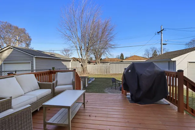 $384,900 | 1926 88th Street, Kenosha, WI 53143