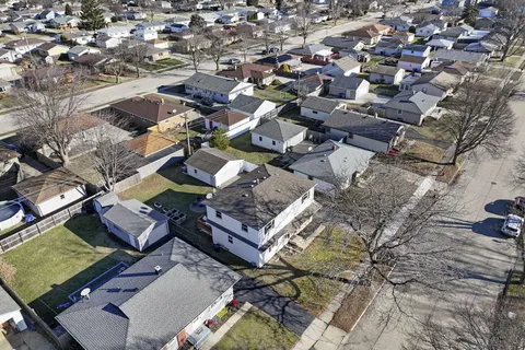 $384,900 | 1926 88th Street, Kenosha, WI 53143