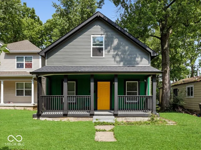 $225,000 | 955 North Belleview Place, Indianapolis, IN 46222