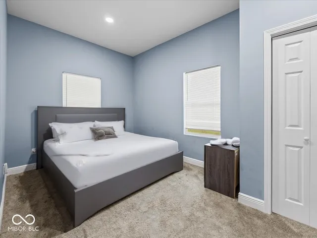 $225,000 | 955 North Belleview Place, Indianapolis, IN 46222