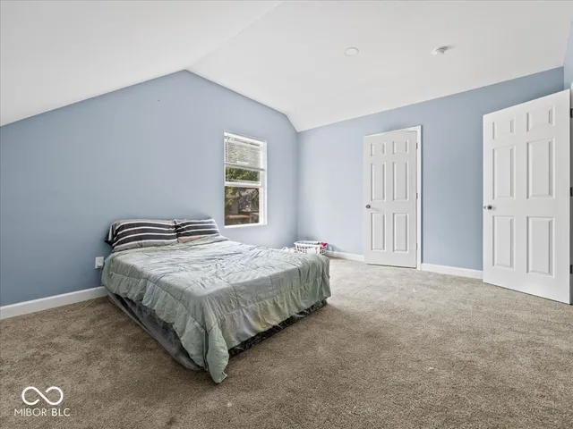 $225,000 | 955 North Belleview Place, Indianapolis, IN 46222