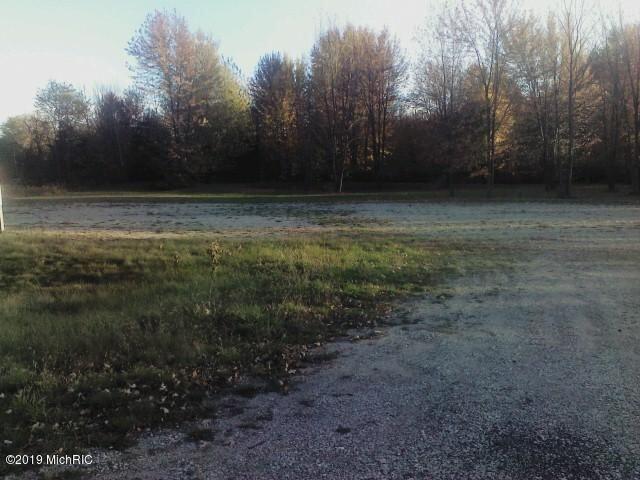 9926 East Pickard Road Mount Pleasant, MI 48858 - Photo 2 of 2 20240725162200537856000000-o