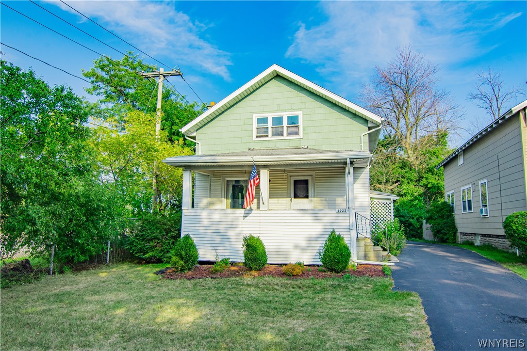 4923 Harlem Road Amherst, NY 14226 - Photo 1 of 1 Gallery Image 1